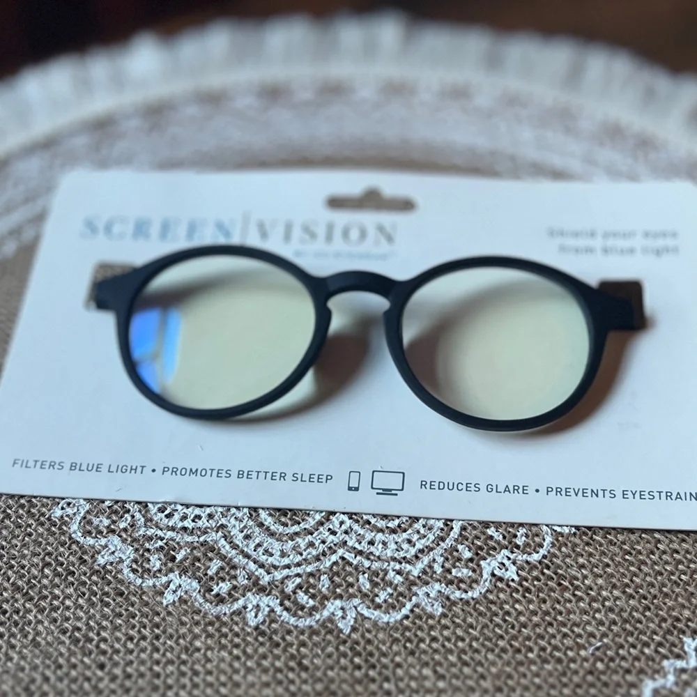 ScreenVision nwt—brand new